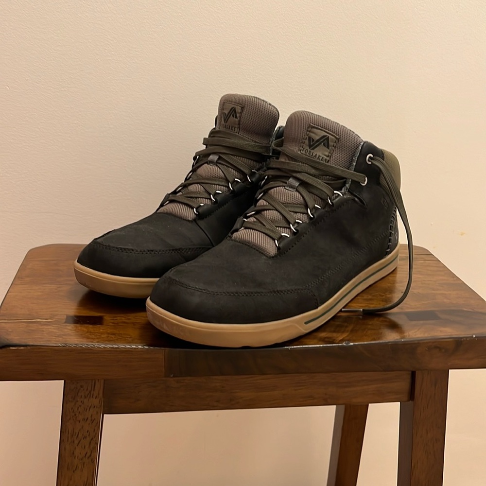Forsake Phil Mid Waterproof Boots. Black. Size 13